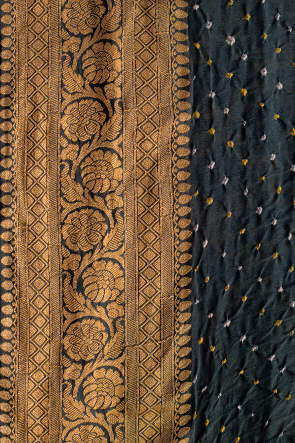 Grey Saree Georgette Silk Bandhani - Image 5