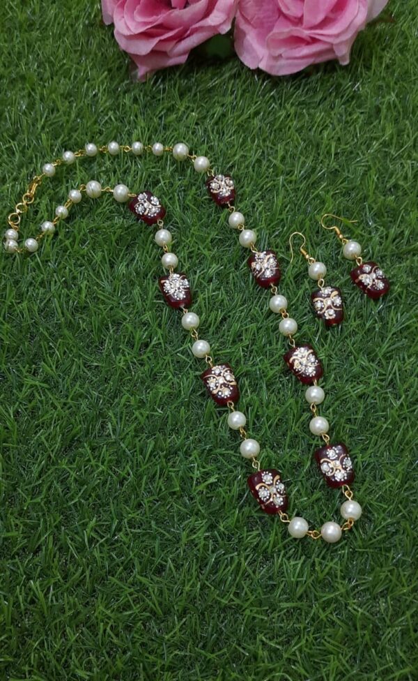 Pearls and Maroon Thermal Beads Neckpiece With Earrings