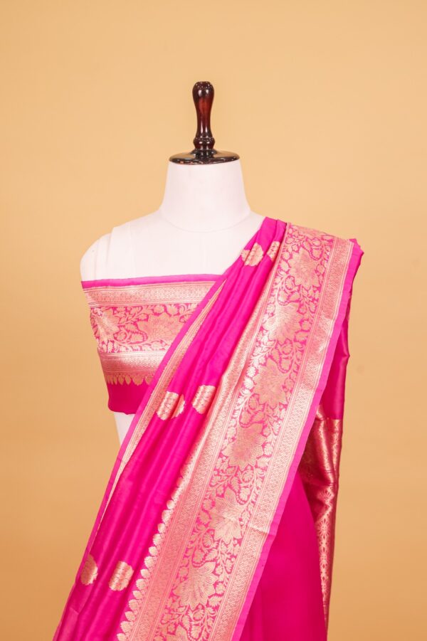 Rani Pink Organza Silk Kadhwa Saree - Image 8